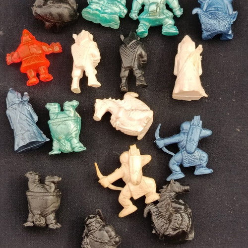 Exogini figures lot of 16 used