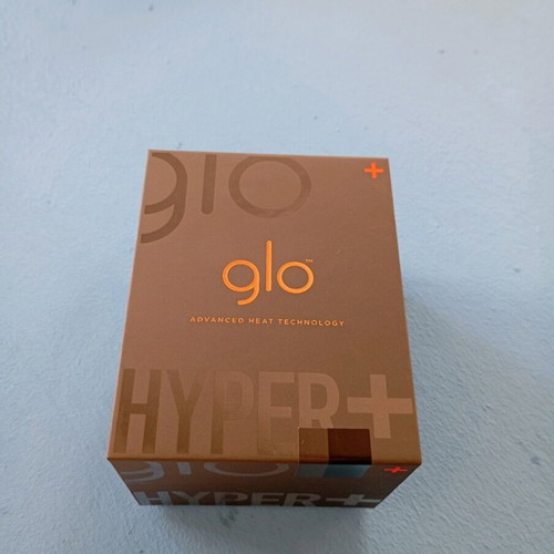 Glo Hyper+ tobacco heating device like new with charging cable
