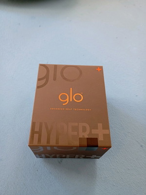 Устройство за нагряване на тютюн Glo Hyper+ като ново с кабел за зареждане