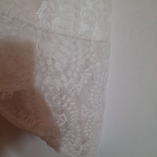 White lace dress Shein like new, asymmetric cut