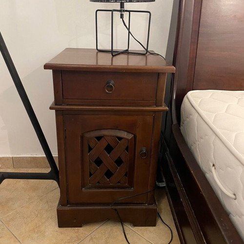 King Size Solid Wood Bed with Mattress and Nightstand like new