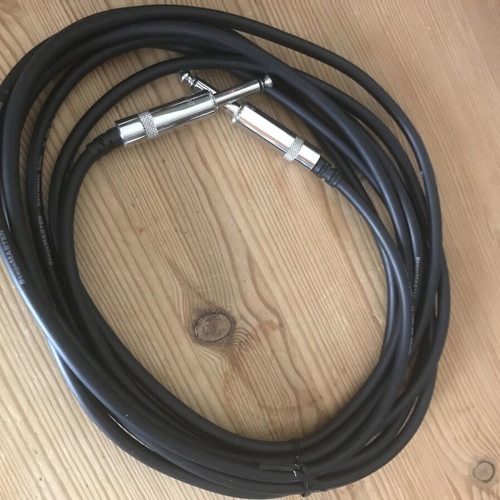 Jack mono cables small and large like new, set of 6