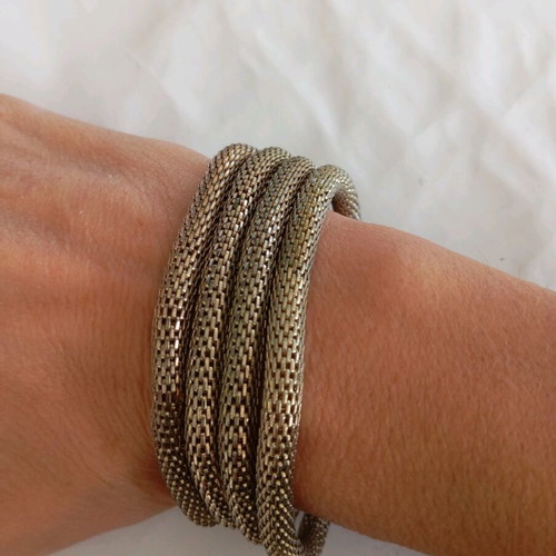 Bracelets pack of 4 pieces