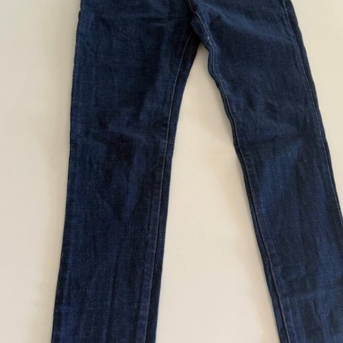 Guess skinny jeans like new, blue with rhinestone details