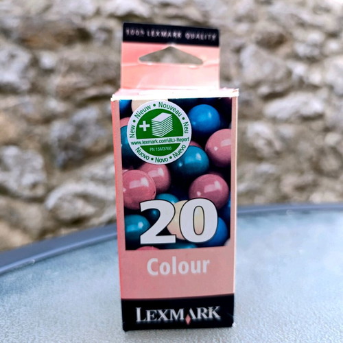Lexmark 20 Colour Print Cartridge new, original ink