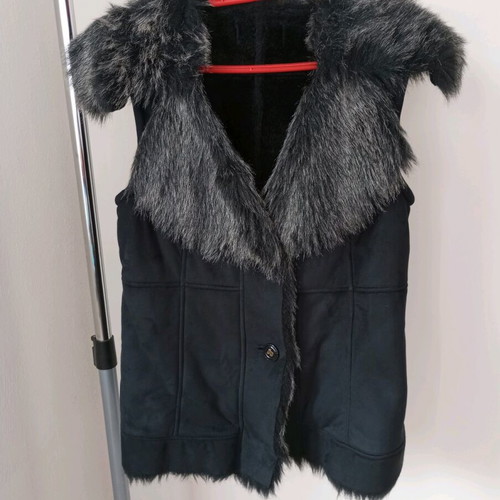 Black suede vest with eco gray black fur like new