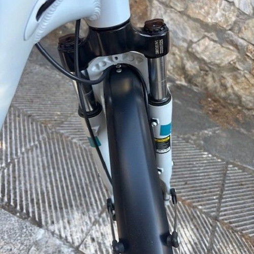 Ideal Ezigo 2024 city bike like new, women's, disc brakes, front suspension
