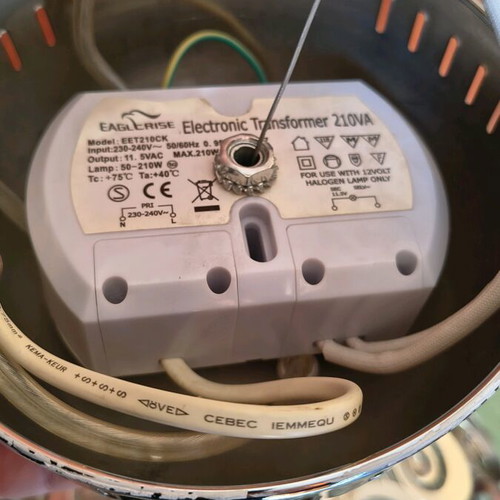 Metal round ceiling lamp like new, quality