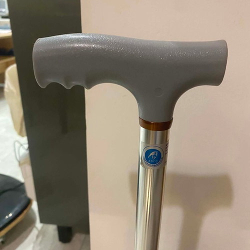 Orthopedic ADCO Four-Legged Cane adjustable, like new