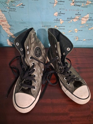 Converse Chuck Taylor All Star High Top μεταλλικό λαδί/πράσινο, σαν καινούργιο, μέγεθος 39