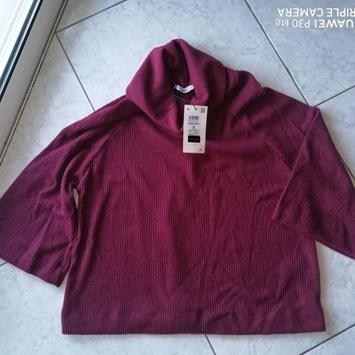Pink Woman women's 3/4 sleeve pullover sweater new, red size M