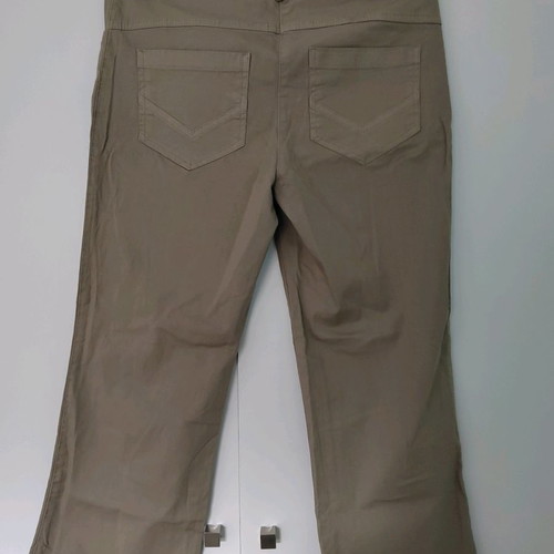 Capri khaki bill cost small