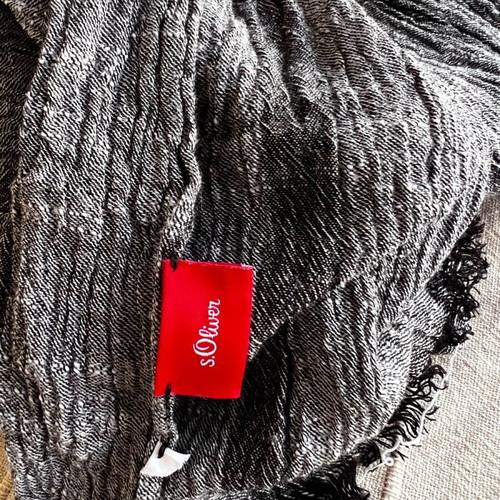 S.Oliver grey cotton scarf like new