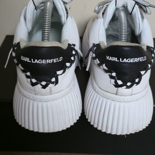 Karl Lagerfeld women's lightweight sneakers like new, black and white