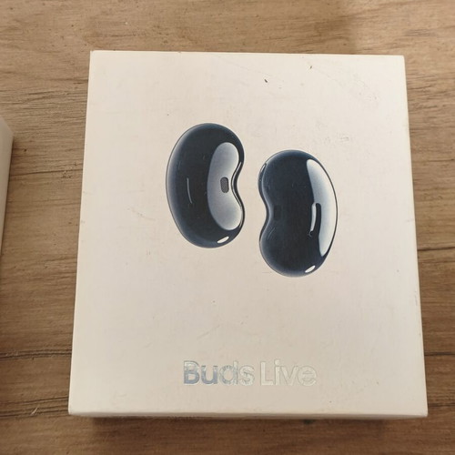 Samsung Galaxy Buds Live mystic black like new