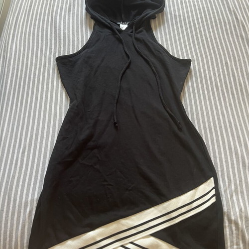 Venus Victoria women's sport dress with hood and white trims, like new, size S/M, black