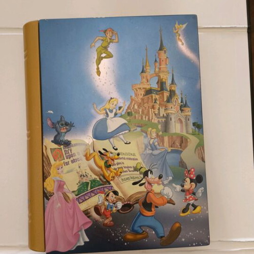 Disneyland Paris 15th Anniversary collectible tin like new