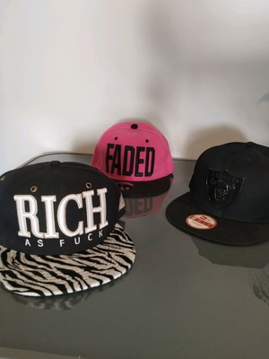 Hats new, pack of 3, size M, black and pink