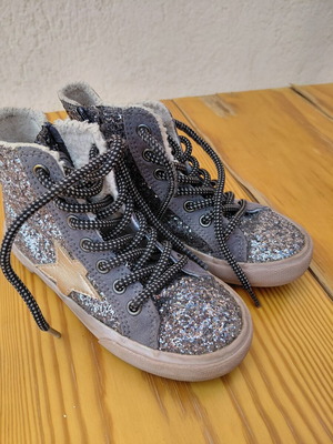Next boots with fur lining, laces and strass, like new, size UK10/EU28