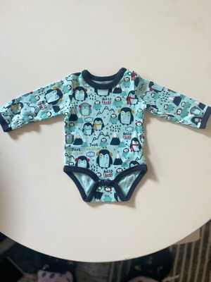 Baby boy bodysuit new with penguin designs 1-3 months 100% cotton