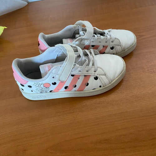 Adidas girls' athletic shoes used, size 35, white
