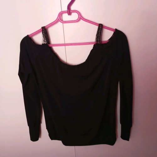 Black elastic off-shoulder blouse like new, size M