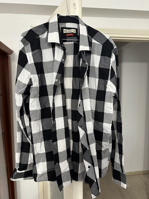 Ben Tailor men's dress shirt black and white like new XL