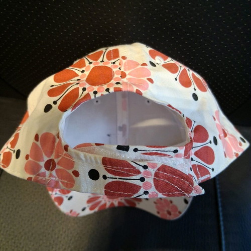 Dolce & Gabbana baseball cap women's white cotton new with pink daisies