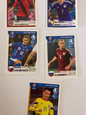 Panini UEFA Euro 2016 France (23,190,246,267,317) In good condition Package Price 4.50 Euros