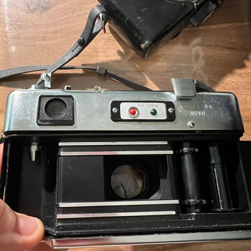 Yashica Electro original mod 35 camera like new, made in Japan 1960