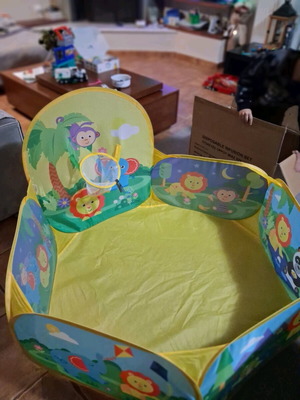 Ball pool used with jungle animal theme