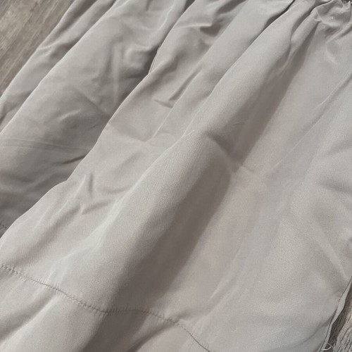 Fabric shorts like new, elastic waist, gray and beige, one size