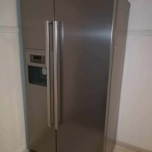 Bosch refrigerator freezer used, cabinet style