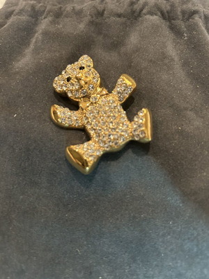 Vintage Statement Teddy Bear Brooch with Swarovski Crystals and Gold Plating like new