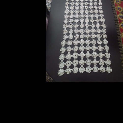 Knitted table runner used, dimensions 61x27 cm