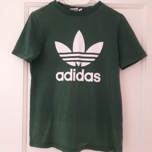Adidas unisex t-shirt green, like new, size S