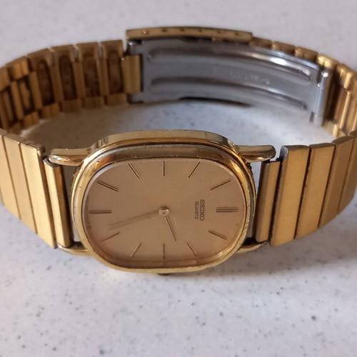 Seiko Quartz watch used vintage from Japan