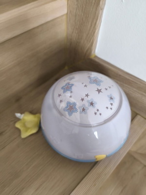 Chicco musical night light with star projector