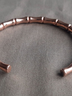 Numbia bracelet cuff copper rod new, gift pouch