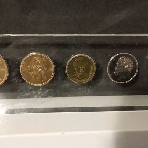 Drachmas in plexiglass new, 22x7cm