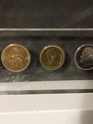 Drachmas in plexiglass new, 22x7cm