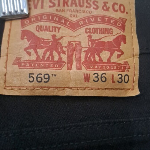 Levi's 569 baggy fit black jeans like new, men's XL XXL