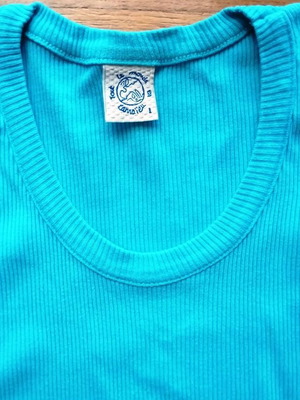 Blue turquoise ribbed short-sleeve t-shirt like new, women's size M