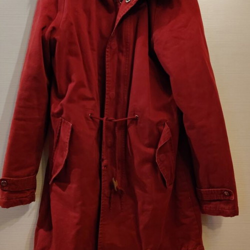 Parka jacket Large used, burgundy with hood and fluffy lining