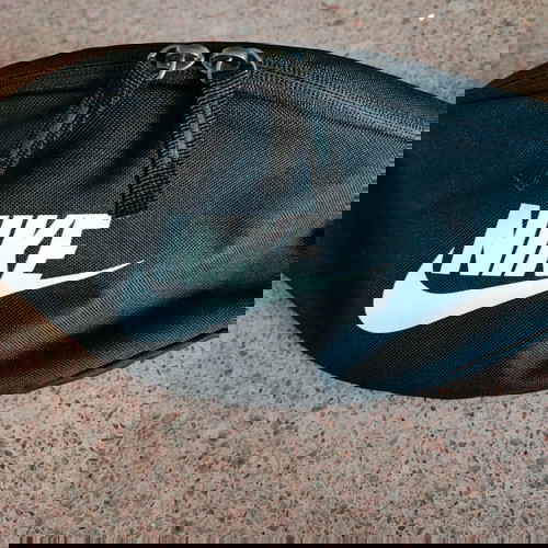 Nike τσαντάκι μπανάνα αυθεντικό