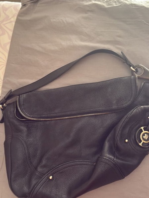 Celine Ring shoulder bag leather black like new