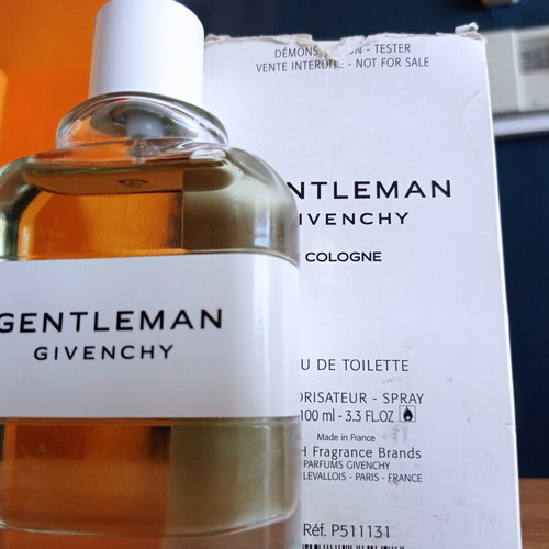 Givenchy Gentleman Eau de Cologne tester 100 ml like new