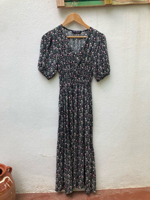 Vintage floral dress long, small medium size, like new