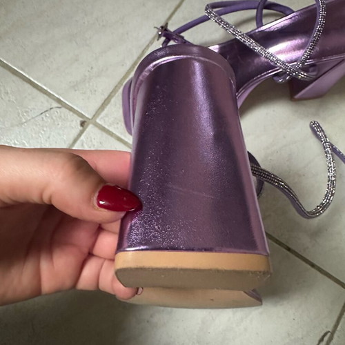 Lilac sandals new with crisscross straps