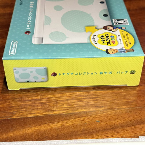 Nintendo 3DS XL Tomodachi Collection New Life Pack mint condition